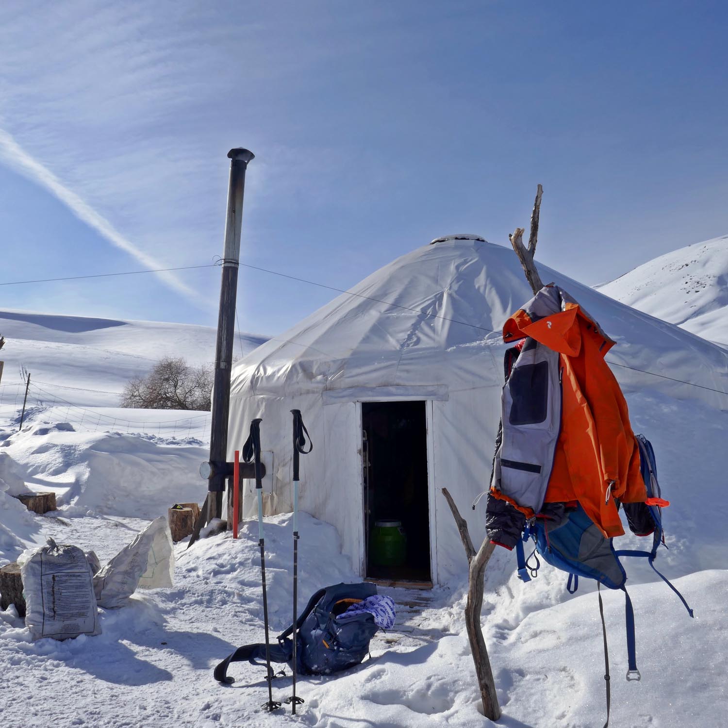 Jurtenleben in Kasachstan im Shambulak Skigebiet/ Almaty 
